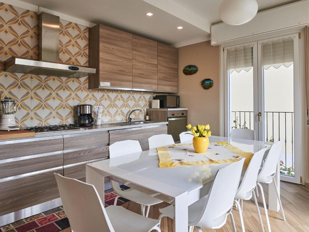 לואינו Holiday Home Anna By Interhome מראה חיצוני תמונה